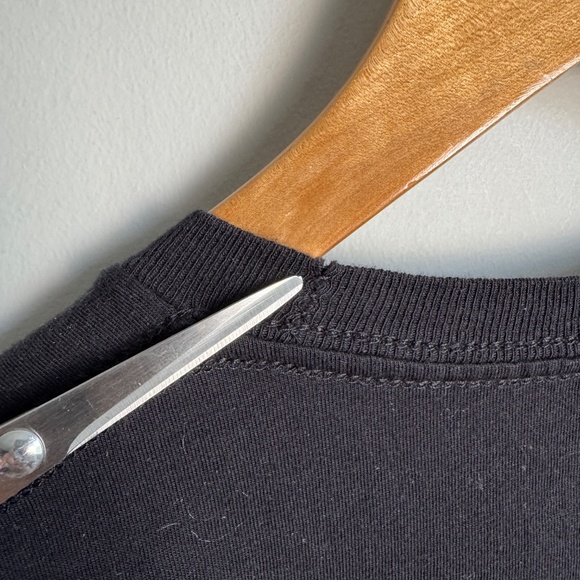 Stranger Things Netflix Hellfire‎ Club Men's Graphic T-Shirt Black Medium TV - Picture 6 of 11